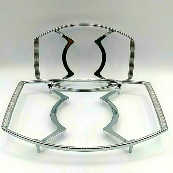 2 Corning Ware Serving Trivets. P-11 & P-10. Vintage - Picture 1 of 9